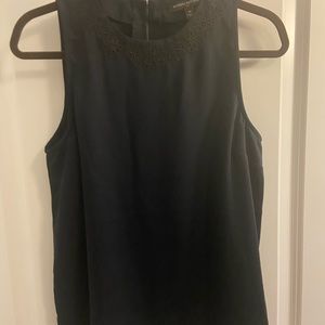 Women’s High-neck Navy Blue Sleeveless Top W/ Lace Design M